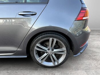 Used Volkswagen Golf 2019 for sale - 78431292: Photo