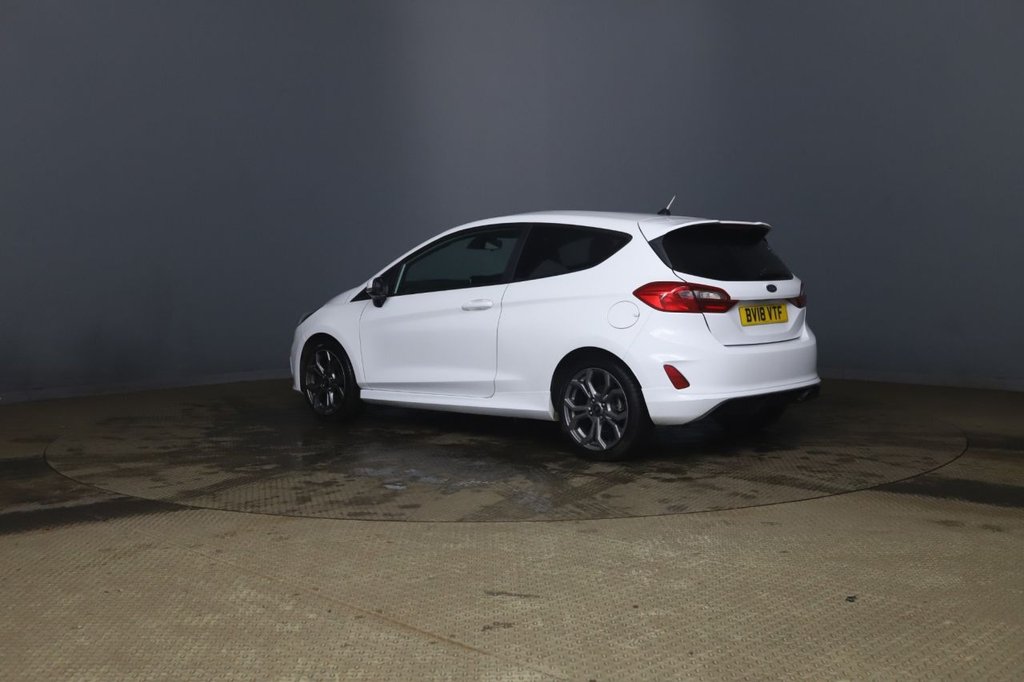Used Ford Fiesta 2018 for sale - 77725735: Photo 2