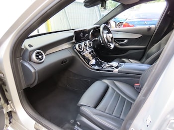 Used Mercedes-Benz C Class 2019 for sale - 79530854: Photo