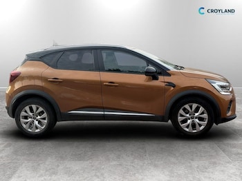 Used Renault Captur 2020 for sale - 79345624: Photo