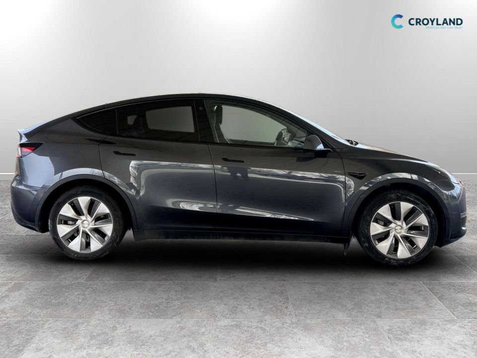 Used Tesla Model Y 2023 for sale - 77588348: Photo 2