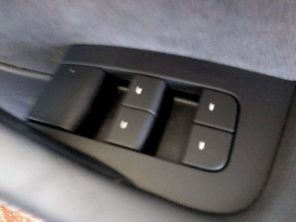 Used Tesla Model 3 2021 for sale - 77258344: Photo 12