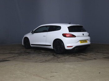 Used Volkswagen Scirocco 2016 for sale - 77647918: Photo