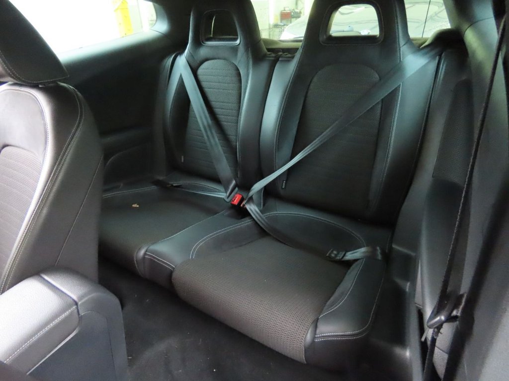 Used Volkswagen Scirocco 2016 for sale - 77647918: Photo 4