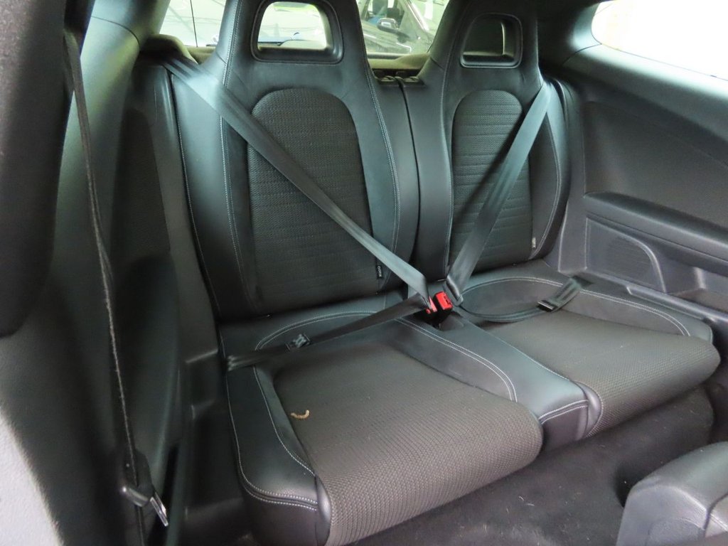 Used Volkswagen Scirocco 2016 for sale - 77647918: Photo 5