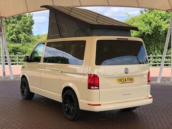 Used Volkswagen Transporter 2024 for sale - 77407860: Photo