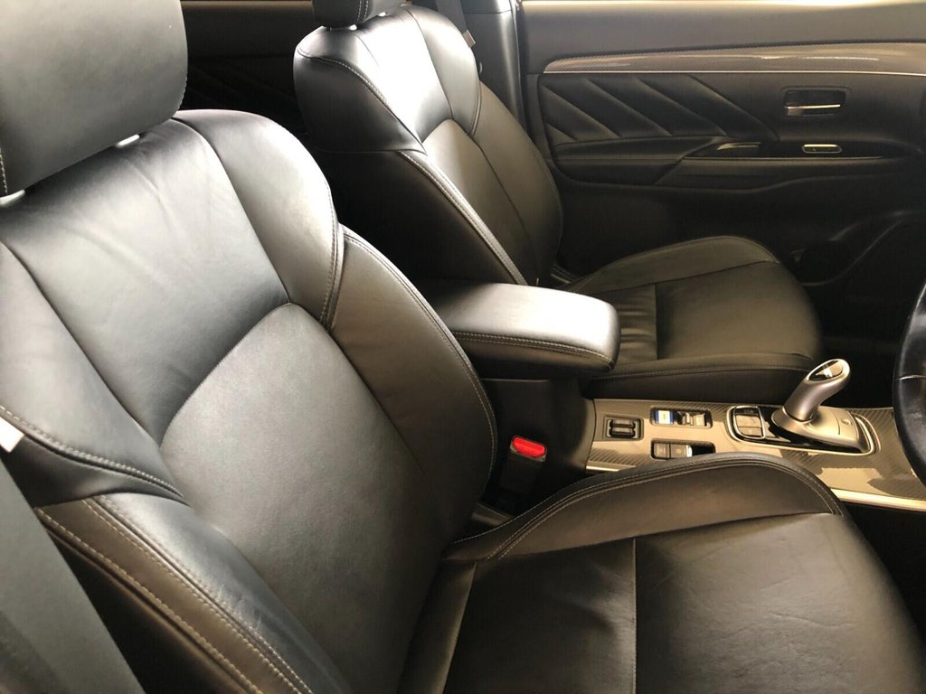 Used Mitsubishi Outlander 2019 for sale - 77258341: Photo 24