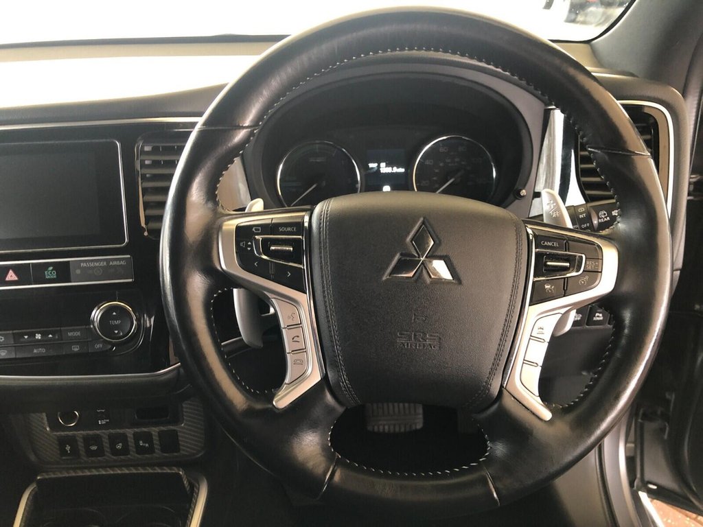 Used Mitsubishi Outlander 2019 for sale - 77258341: Photo 27