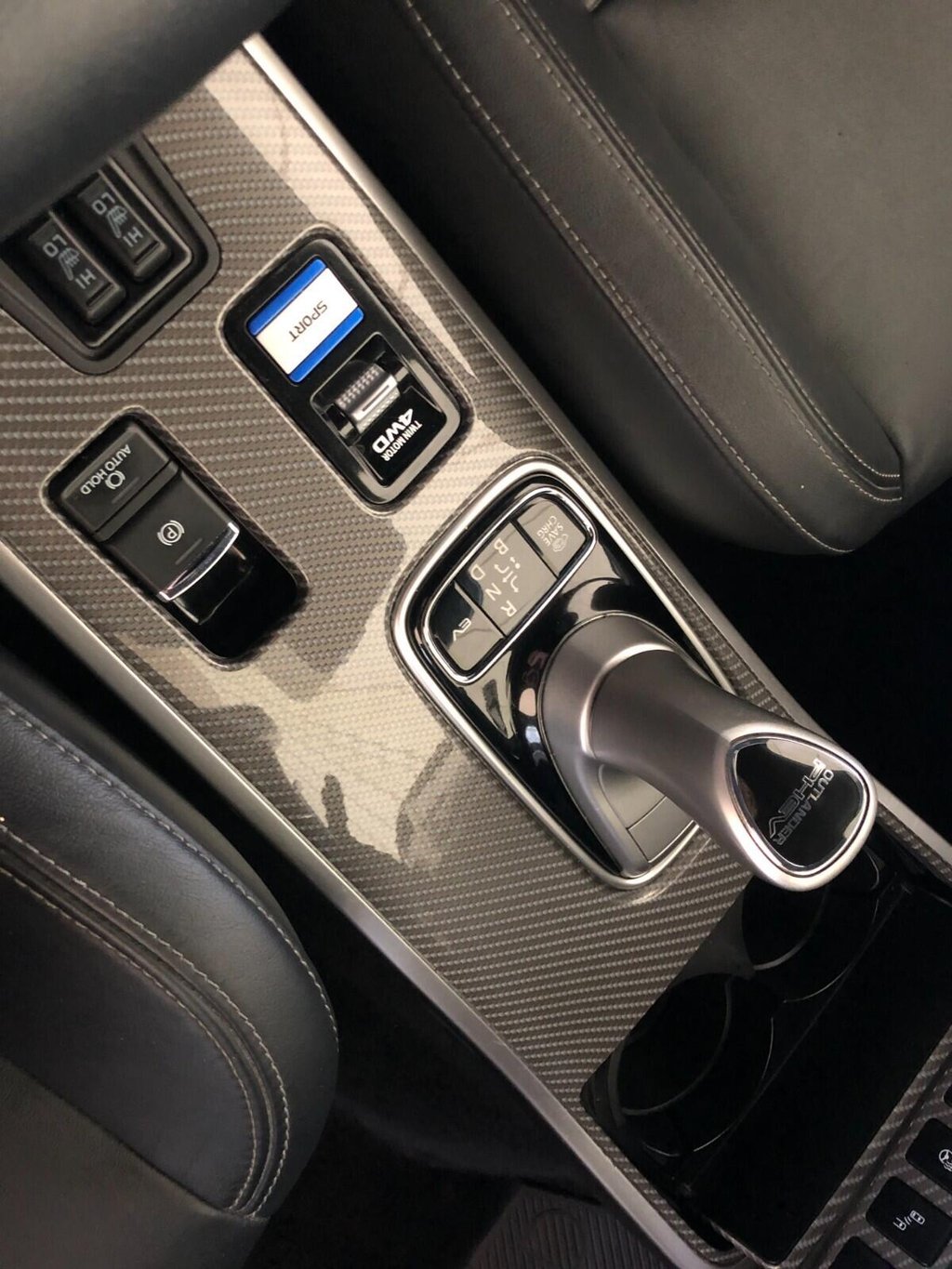 Used Mitsubishi Outlander 2019 for sale - 77258341: Photo 32