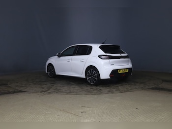 Used Peugeot 208 2020 for sale - 77280722: Photo