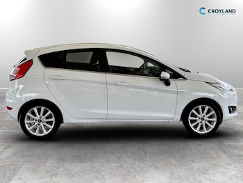 Used Ford Fiesta 2015 for sale - 78936278: Photo