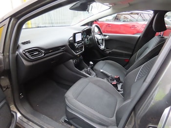 Used Ford Fiesta 2018 for sale - 77770981: Photo