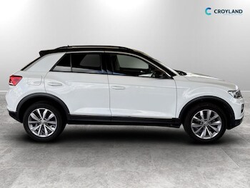 Used Volkswagen T-Roc 2019 for sale - 78263101: Photo