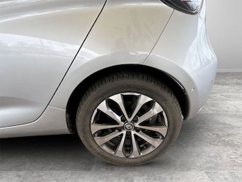 Used Renault Zoe 2022 for sale - 77976334: Photo