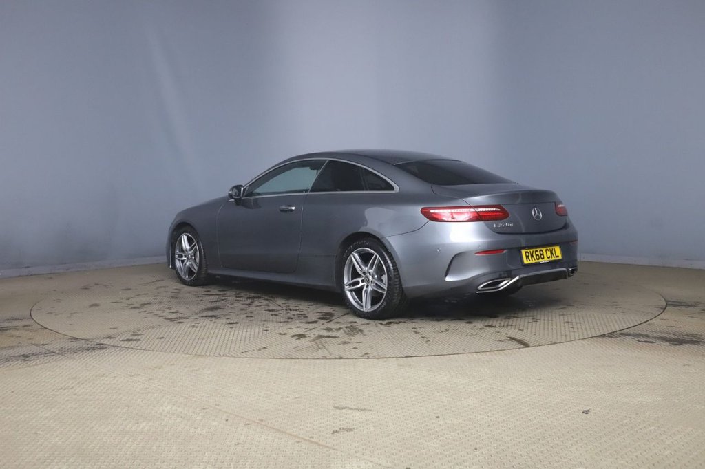 Used Mercedes-Benz E Class 2018 for sale - 77910991: Photo 2