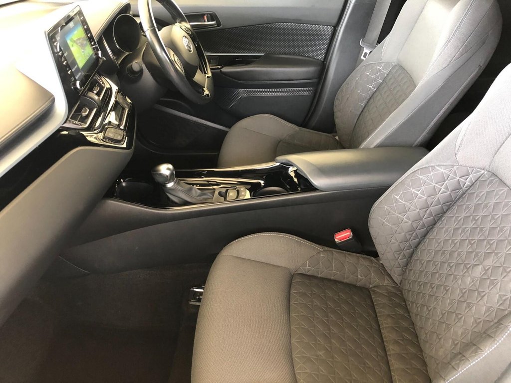 Used Toyota C-HR 2020 for sale - 77258324: Photo 39