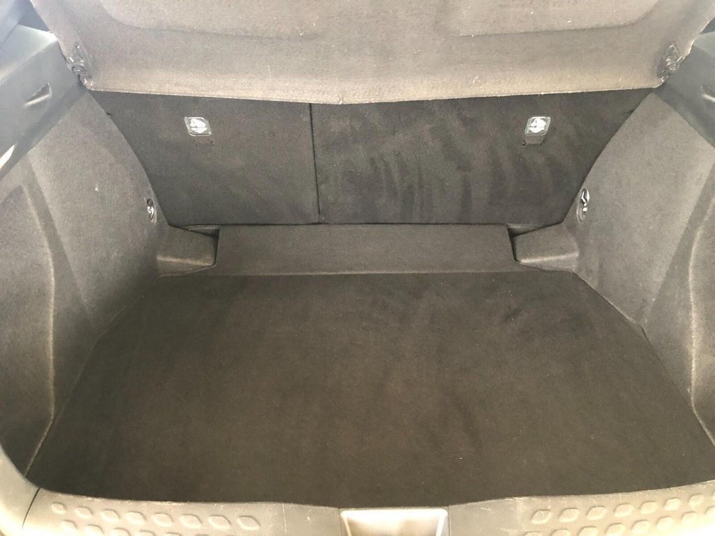 Used Toyota C-HR 2020 for sale - 77258324: Photo 44