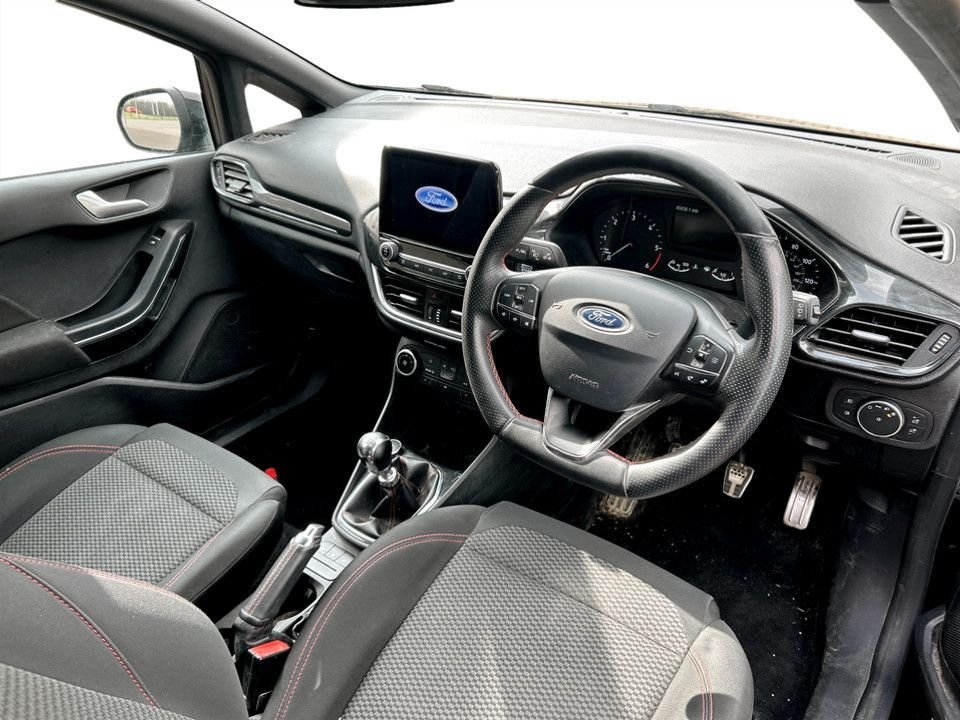 Used Ford Fiesta Van 2019 for sale - 77976332: Photo 5