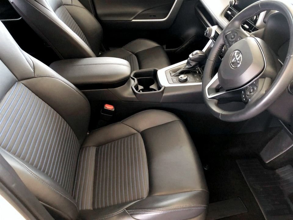 Used Toyota RAV4 2019 for sale - 77258262: Photo 11