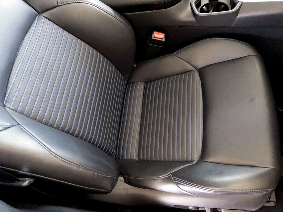 Used Toyota RAV4 2019 for sale - 77258262: Photo 12