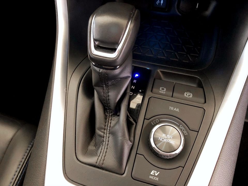 Used Toyota RAV4 2019 for sale - 77258262: Photo 18