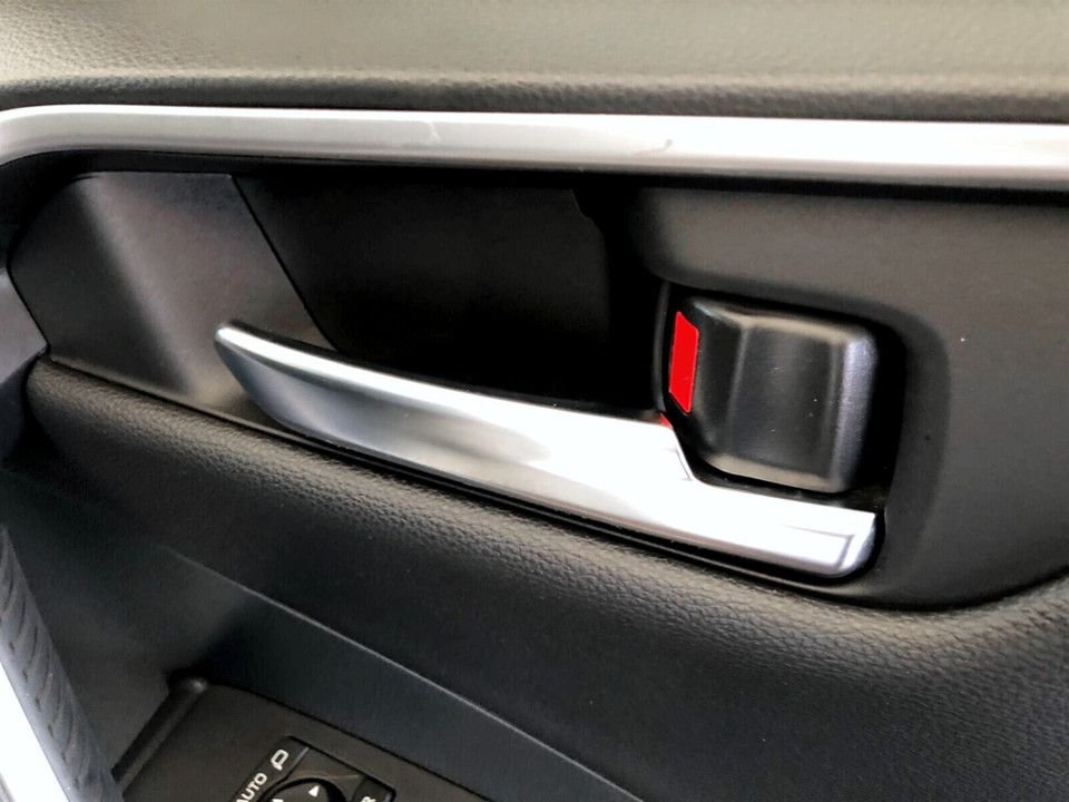 Used Toyota RAV4 2019 for sale - 77258262: Photo 26