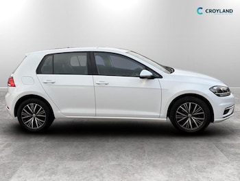 Used Volkswagen Golf 2018 for sale - 78299548: Photo
