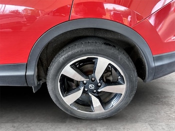 Used Nissan Qashqai 2015 for sale - 78856104: Photo