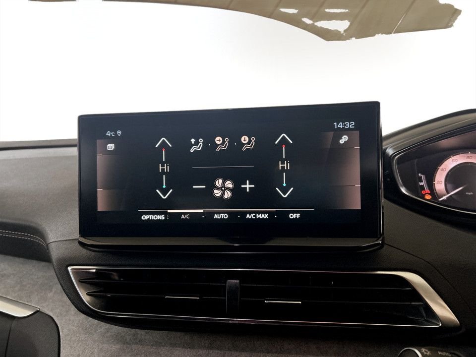 Used Peugeot 3008 2022 for sale - 77258180: Photo 16