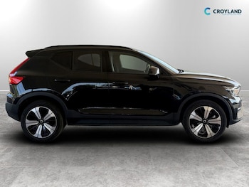 Used Volvo XC40 2022 for sale - 79394381: Photo