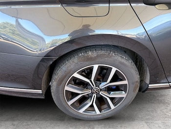Used Volkswagen Passat 2022 for sale - 79265186: Photo