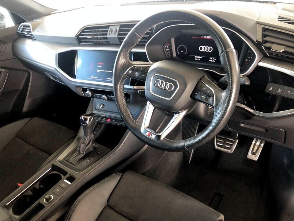 Used Audi Q3 2021 for sale - 77258186: Photo 10