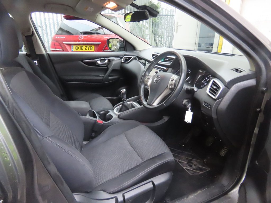 Used Nissan Qashqai 2017 for sale - 77563804: Photo 3