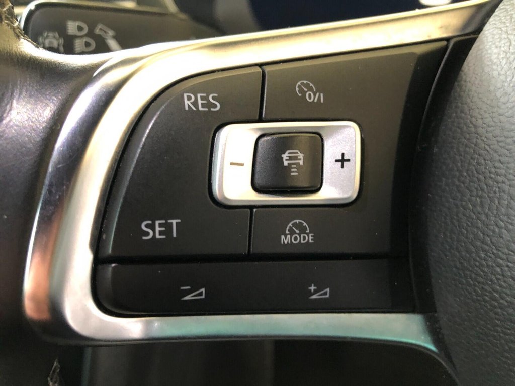 Used Volkswagen Tiguan 2017 for sale - 77258199: Photo 31