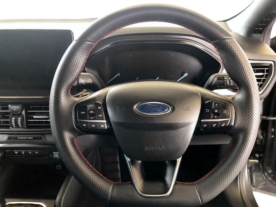 Used Ford Focus 2022 for sale - 77258277: Photo 10