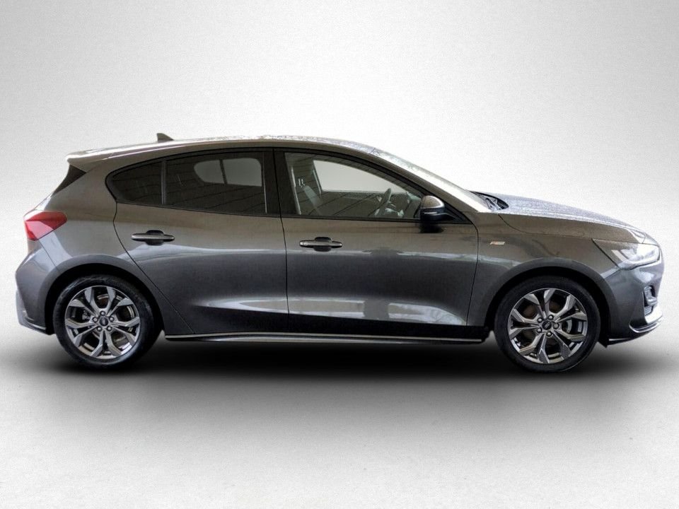 Used Ford Focus 2022 for sale - 77258277: Photo 2