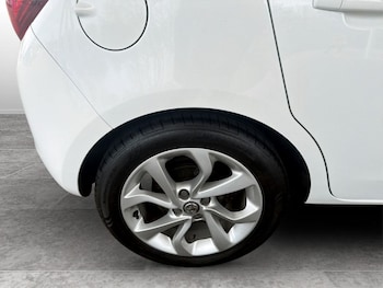 Used Vauxhall Corsa 2017 for sale - 77898932: Photo