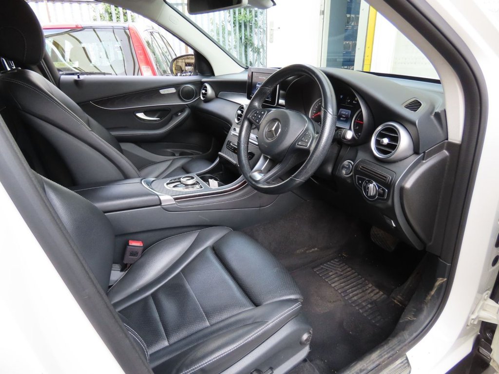 Used Mercedes-Benz GLC 2018 for sale - 77841361: Photo 6