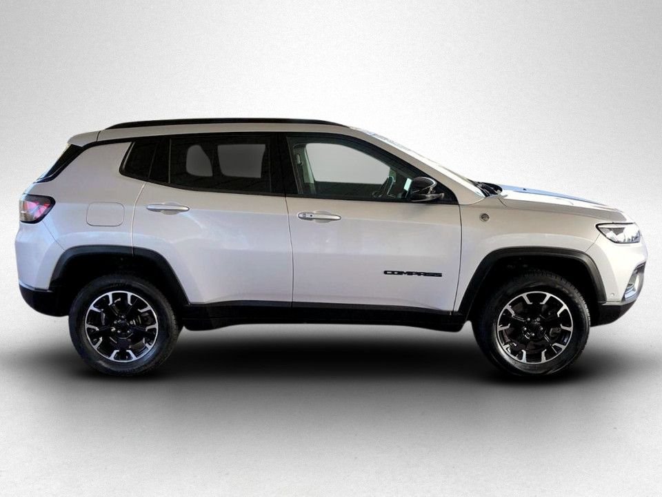 Used Jeep Compass 2023 for sale - 77258200: Photo 2