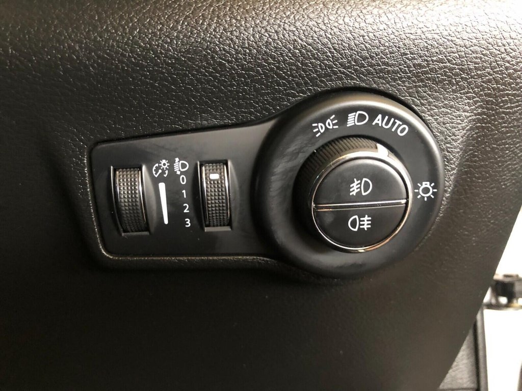 Used Jeep Compass 2023 for sale - 77258200: Photo 40