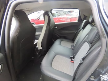 Used Renault Zoe 2020 for sale - 77647882: Photo