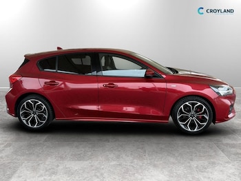 Used Ford Focus 2021 for sale - 79160042: Photo