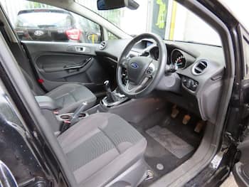 Used Ford Fiesta 2014 for sale - 79752089: Photo