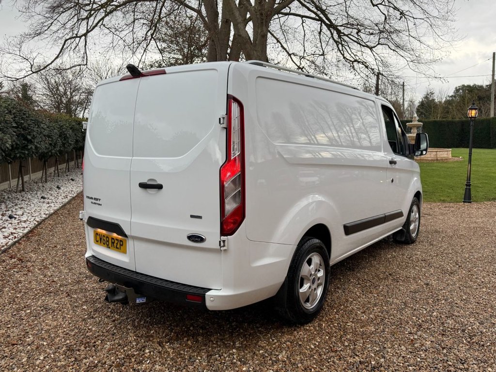 Used Ford Transit Custom 2018 for sale - 76941625: Photo 4
