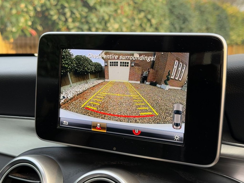 Used Mercedes-Benz C Class 2017 for sale - 76973828: Photo 11