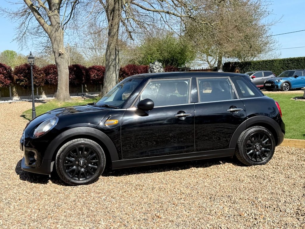 Used MINI Hatch 2015 for sale - 78167568: Photo 2