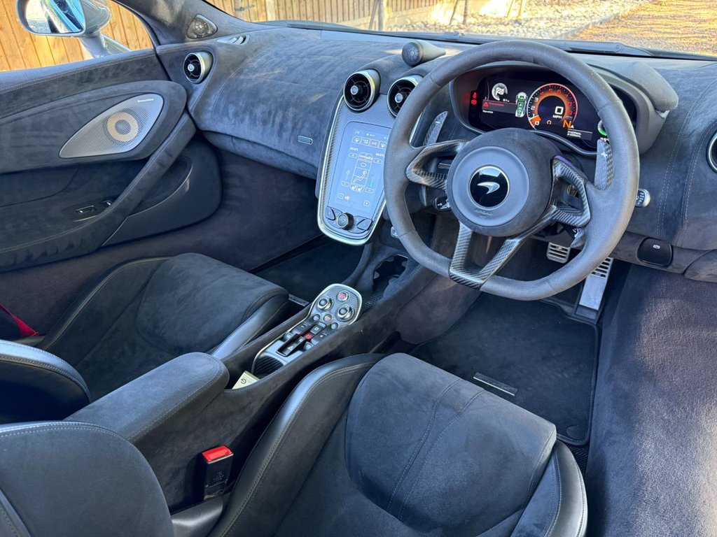 Used McLaren 600LT 2019 for sale - 76115551: Photo 10