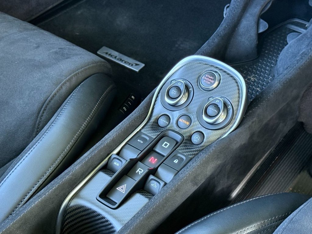 Used McLaren 600LT 2019 for sale - 76115551: Photo 30