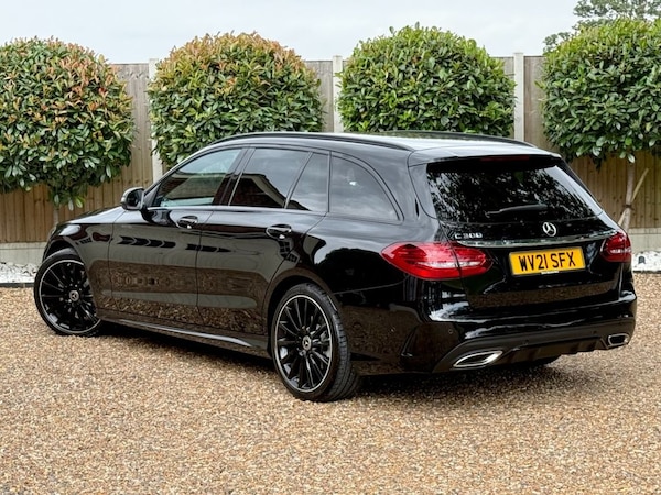 Used Mercedes-Benz C Class 2021 for sale - 76115554: Photo 5