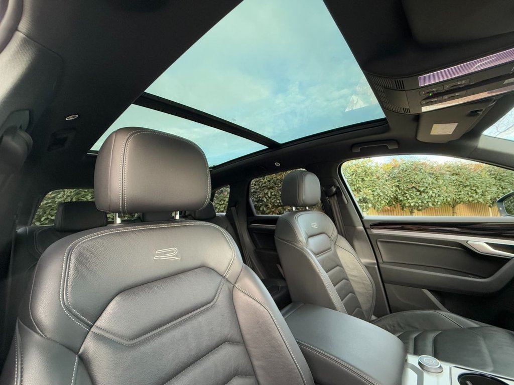 Used Volkswagen Touareg 2022 for sale - 76797843: Photo 11